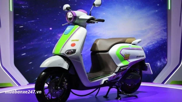 honda-giorno-buzz-lightyear-limited-edition-2000-xe (5).webp