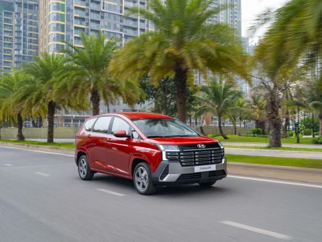 XEtv_Hyundai NEW Stargazer.webp