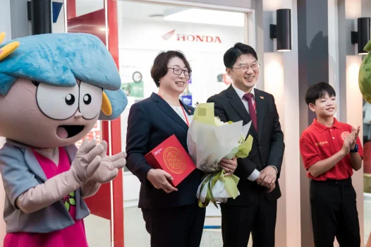 XEtv_HONDA-KIDZANIA.112248.webp